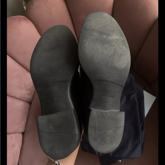 Prada women’s loafers - EU 37 - Picture 4 of 5